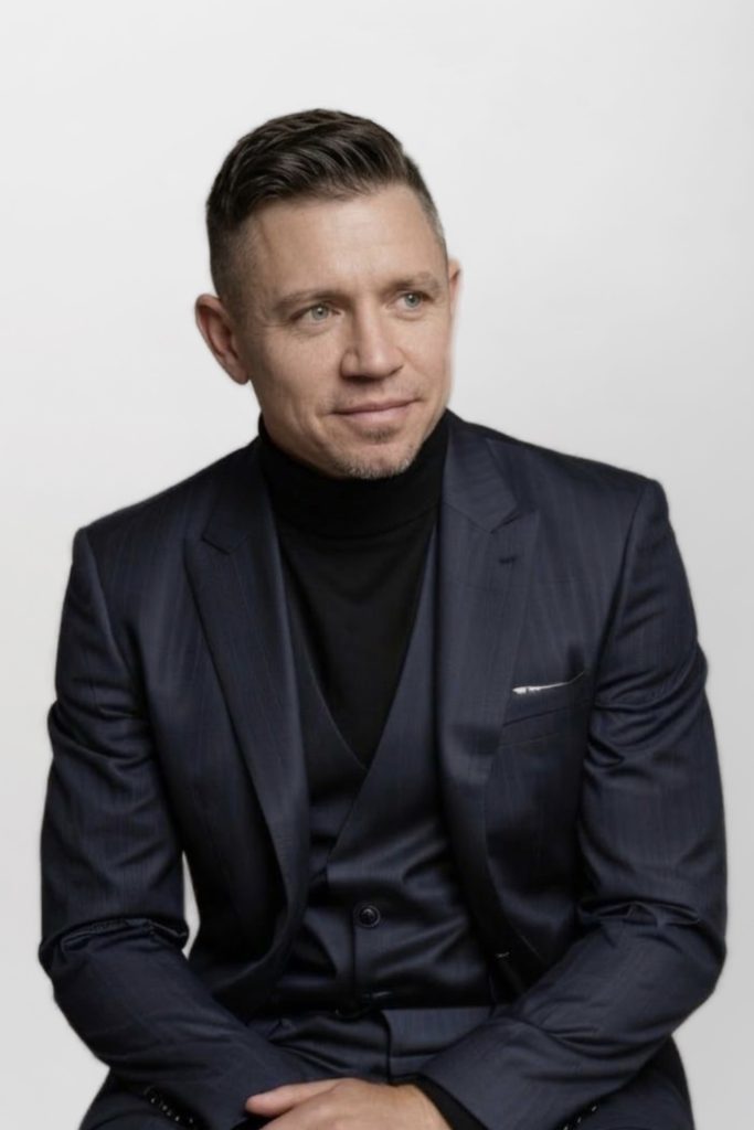 Damian Okoń